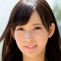 新川優衣(しんかわゆい)