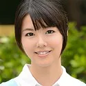 真中真奈美(まなかまなみ)