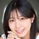 
浜辺やよい(
はまべやよい)
