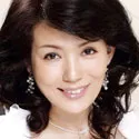 内田桃子（藤原多恵）(うちだももこ（ふじわらたえ）)