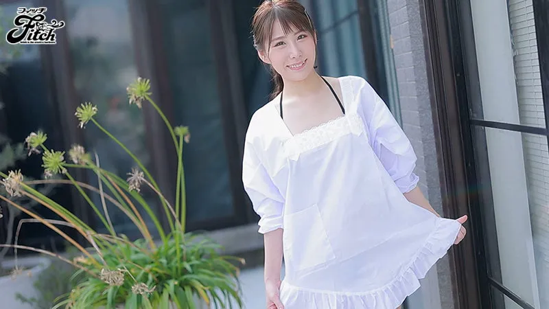 彼氏と別れてオナニーばかりしていたら気持ち良過ぎるKスポットを開発しちゃったドスケベBODYの栄養士さんが絶頂潮吹きAVデビュー！ 星川まい