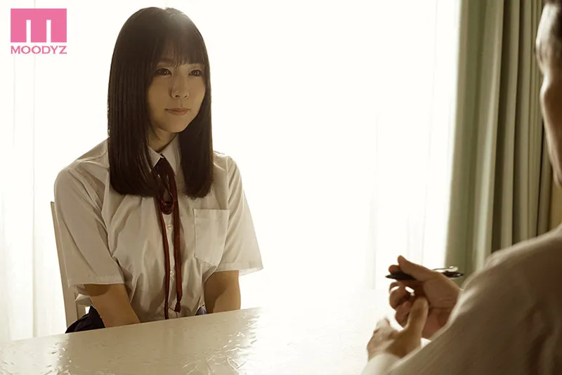 昔の地味な教え子に再会したら綺麗な人妻になっていた… 旦那に浮気された彼女を誘ったら何度も何度も中出しできた。 つぼみ