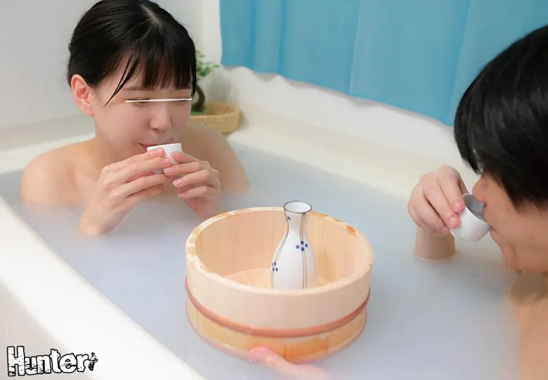 狭いお風呂で二人きり！どストライクな女子（幼馴染、姉、義母…）と自宅で混浴する事に！生のおっぱいは想像以上にキレイで大きくて柔らかくて…