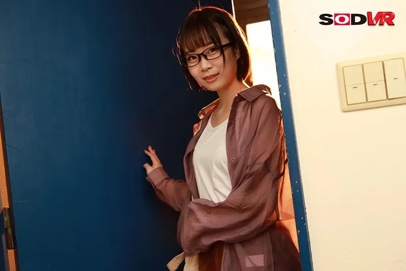 【VR】娘の家庭教師 子供がすぐそばにいるのに… 指導中にこっそり中出しし誘惑 渡辺まお