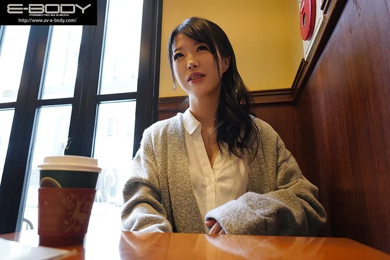 女を捨てきれない肉欲変態シングルマザー 長乳ロケット型Gカップ みさと28歳