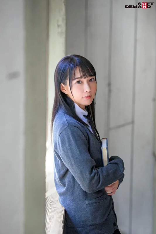 清楚な見た目に騙されるな！がっつりスケベな美少女アイドル 円井萌華 AV DEBUT