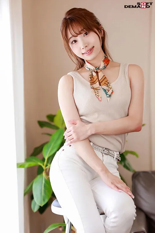 並外れたセックスの才能と知性がある元地方アナウンサー 2021年最後の逸材 28歳 加藤結衣 AV DEBUT