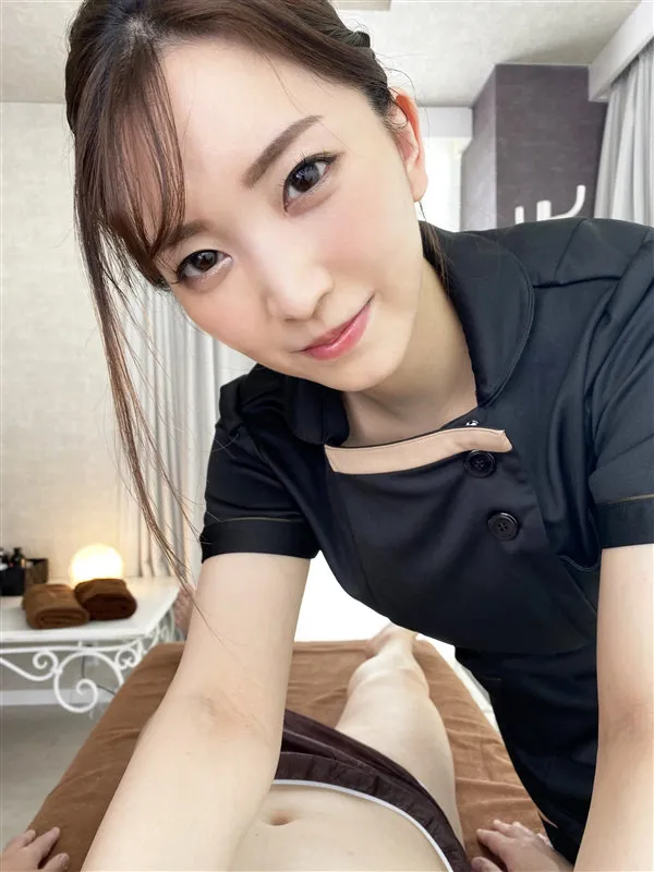 【VR】健全メンズエステの担当は剛毛と美乳で有名なAV女優『鈴木真夕』「ナイショだよぉ◆」【お触り＆本番NG】のお店なのに誘惑されて生ハメ中出しSEX！百戦錬磨の凄テクで一滴残らず射精させられた【ラッキースケベVR】
