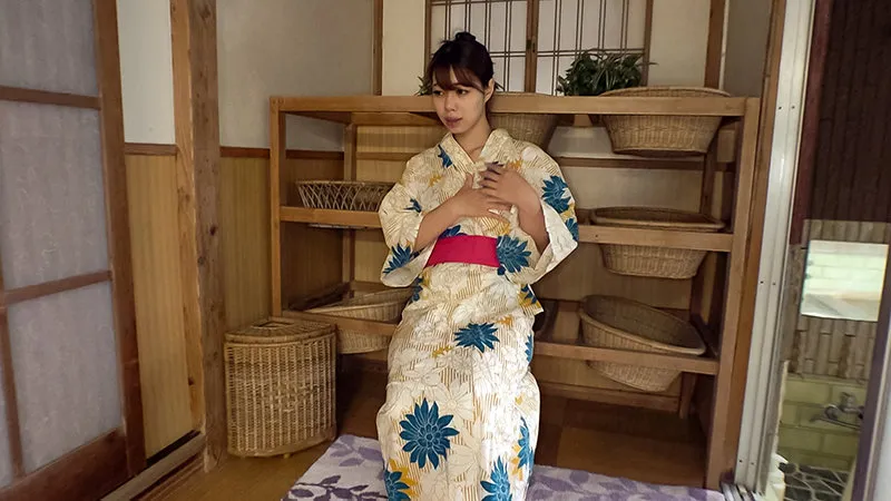 中出し露天温泉 母乳滴るビンビンデカ乳首むっつりスケベスキモノ巨乳人妻