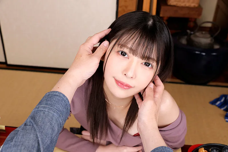 【VR】美しい顔を常に近くで見続けられる！顔面ゼロ距離限界特化VR 日向子