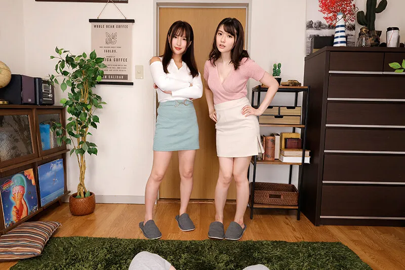 【VR】隣に越してきたお姉さんたちが毎日毎日男をとっかえひっかえで乱交パーティーのヤリ部屋と化していたので、ボクも仕返しに大音量でAVを見ていたら突然怒鳴り込んできて「五月蝿い！！」と言いながらもボクのナイチンを見てヤリマン魂に火が付いてW乳首責めで何度も…