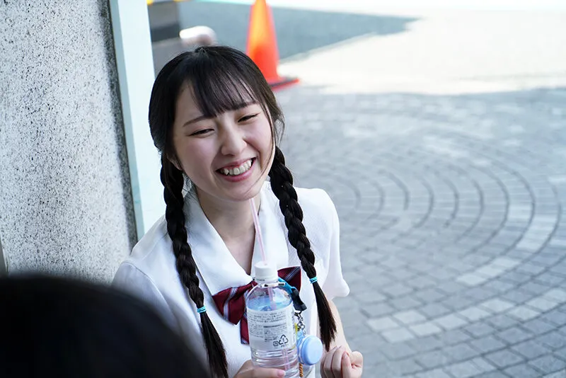 素人好き集まれ～！なんでこんなおとなしそうな子が？「わたし、イッてみたいんです…」ハニカミ美少女そらちゃんAV初撮り。 美雲そら