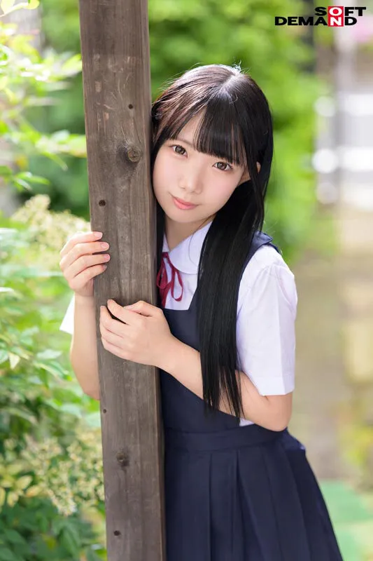 まっすぐ無邪気、エッチに貪欲。背伸びがしたい芋ひよこ女子 南日菜乃AVDEBUT