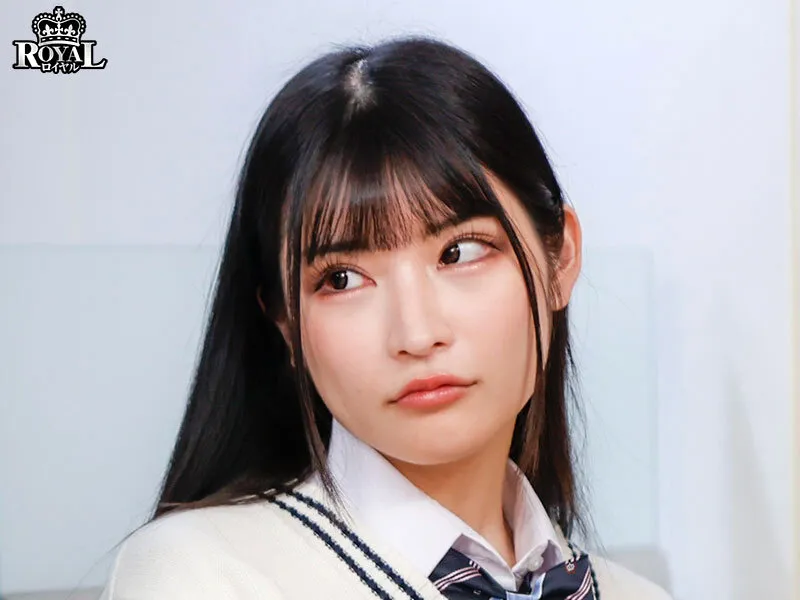 スレンダー巨乳の義姉の誘惑に蝕まれ、快楽堕ちしていく兄妹。 斎藤あみり 胡桃さくら