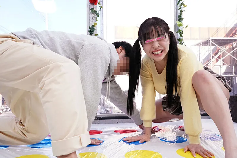 顔出しMM号 ザ・マジックミラー Hカップ以上限定 Wデート中の仲良しカップル交換企画!爆乳女子大生が「彼氏交換!青空脱衣ツ○スター」に挑戦!密着しすぎて親友の彼チ○ポがハプニング生挿入!そのまま生中出し!