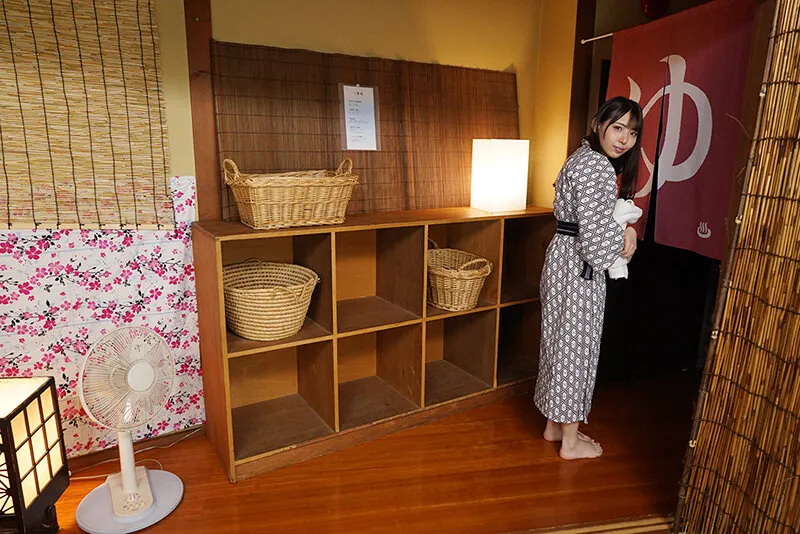 【VR】催淫の湯 あなたの望みを叶える神展開 長澤りつ 【8K】