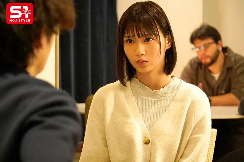 バイト先の地味なノーマーク女子と一緒に飲んだら… まさかのSEX大好きエロモンスターで精液透明になるまで何度もヌカれた。 兒玉七海