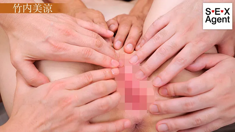 触手のように絡みついて揉みくちゃにする千手観音愛撫