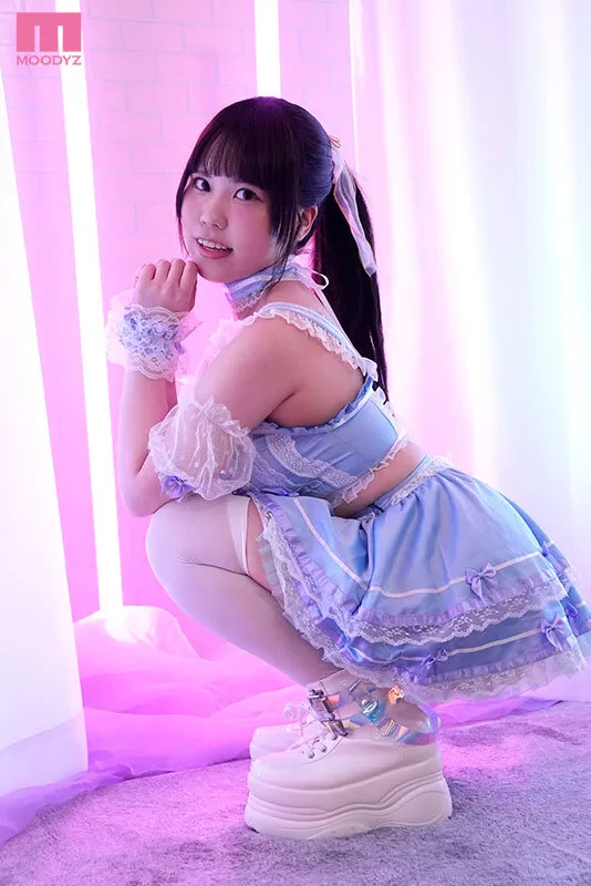 お騒がせやらせていただきましたァン 元炎上系悪ガキアイドル本物AVデビュー すずめ ゆら すずめゆら