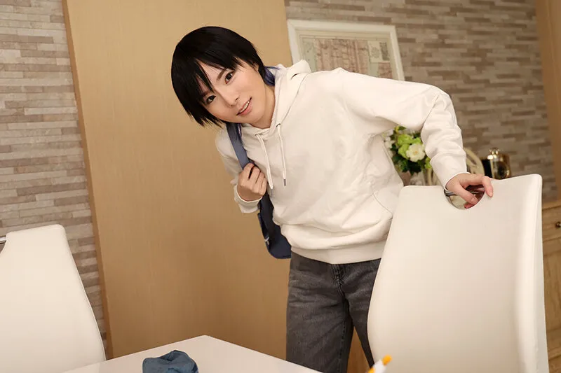 【VR】【8K VR】大学に馴染めずいつも一人の僕と仲良くしてくれる優しいイケメン君の秘密 男になりたい♀×かっこいい男に憧れる♂、誰にも内緒のBL？ストーリー かーくん