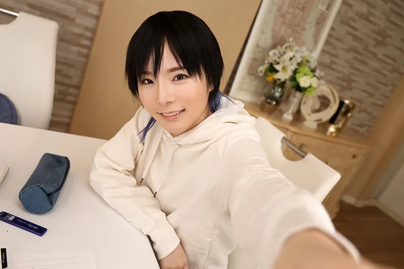 【VR】【8K VR】大学に馴染めずいつも一人の僕と仲良くしてくれる優しいイケメン君の秘密 男になりたい♀×かっこいい男に憧れる♂、誰にも内緒のBL？ストーリー かーくん