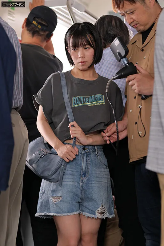 完全着衣内アングル！先端が自在に動くファイバースコープで敏感な乳首を責められ恥ずかしがりながらも感じてしまうちっぱい美女 川上しずく 雨村梨花 雨宮あや花