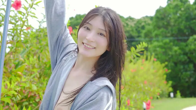 Suzu9 Sunlit Oasis・本庄鈴