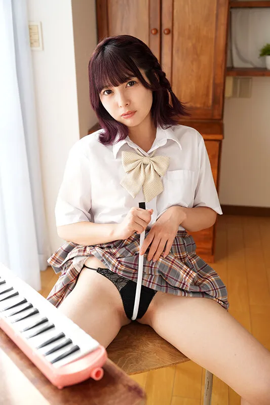 Best naked/浜部ののか