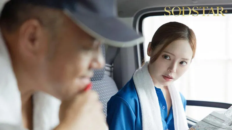 配送中NTR 既婚ベテランドライバーの配送に付いて回るうち車中でおそわれてしまった新婚人妻 小倉由菜