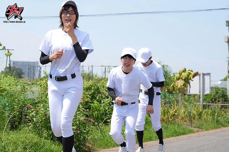 私を―夢の舞台に連れてって。ジト目女監督のW授乳手コキ サヨナラ満塁ホームラン 花宮きょうこ