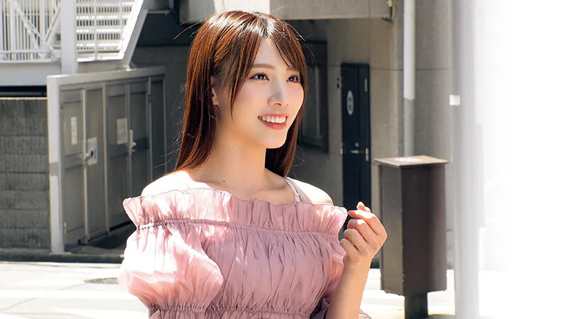 【第1回街角素人フェラチオシンデレラ選手権おしゃぶりプリンセスを探せww】本気のノーハンドフェラで口いっぱいにデカチン頬張るとパンティ濡れるほどスケベ覚醒ww何度もお口でヌキヌキ＆ごっくん「下のお口にもほしくなっちゃった～」フェラチオシンデレラは生のまんま…