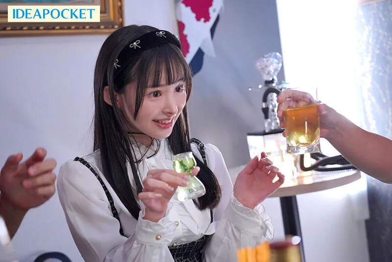 清楚系アイドルの彼女が打ち上げで泥●して関係者チ●ポ喰いまくりのド淫乱ビッチ化！？ SNS炎上待ったなしのNTR映像 山田鈴奈