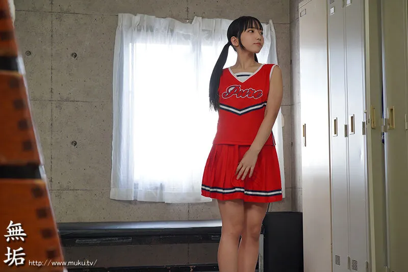 その身体は全部僕のいいなり。 絶対服従カメラ ～学級委員の優等生 美咲さん～ 美咲音