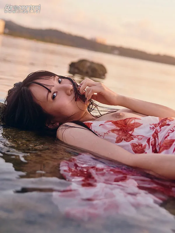 裸天使 榊原萌