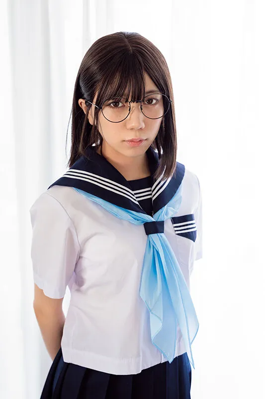 純朴パイパン少●中出し~性癖異常者の猥褻行為~ゆな145cm地味っ娘 日向由奈