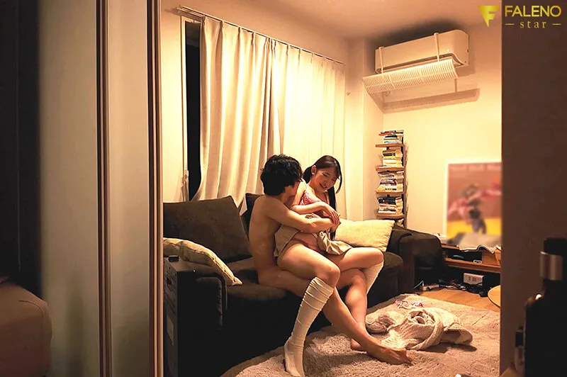 「今は待って!」と叫んでもノンストップピストン!予測不能の不意打ち即ズボ4SEX 甘夏唯