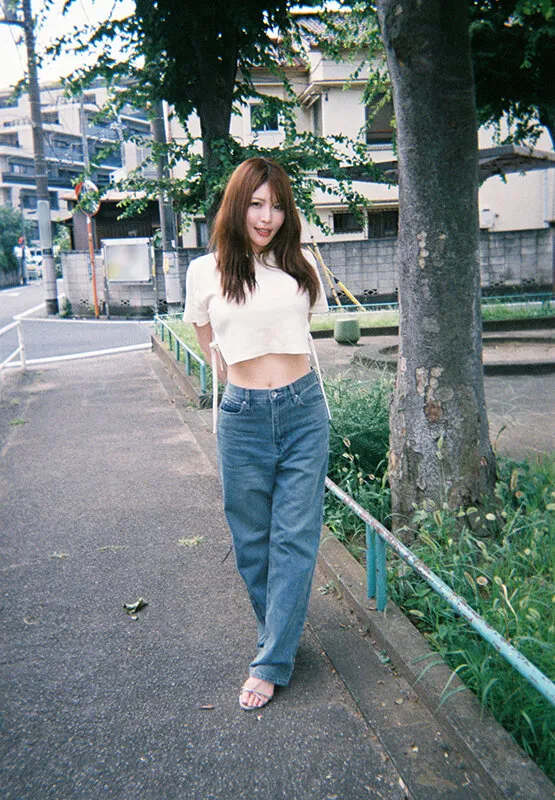 最高に相性の良い既婚者セフレ新村あかりと夜から朝にかけて全身ペロペロなめくじ舐めまわし精飲不倫デート