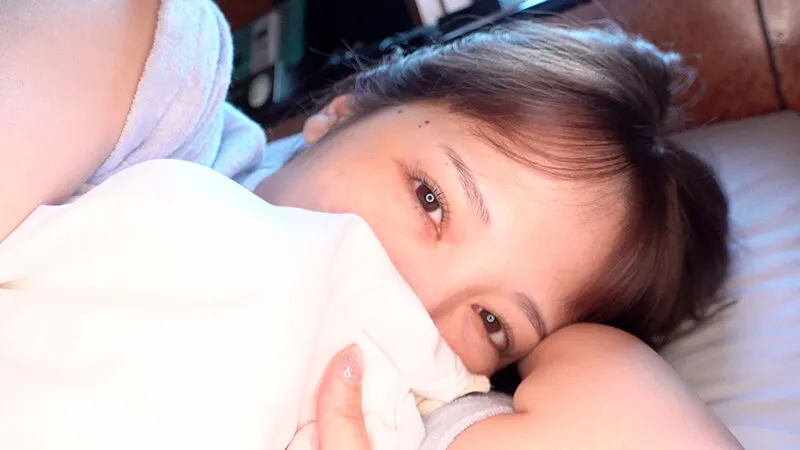 自宅で潮吹きしたくないからラブホで思いっきり潮吹きしたい！人妻セフレ友田彩也香と夜から朝にかけて1泊2日のイチャびちゃ不倫デート