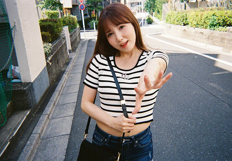 自宅で潮吹きしたくないからラブホで思いっきり潮吹きしたい！人妻セフレ友田彩也香と夜から朝にかけて1泊2日のイチャびちゃ不倫デート