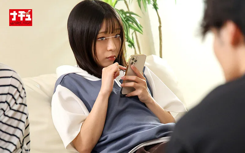 無口な嫁の妹は部屋を覗く俺と目が合っても知らぬ顔で布団に入り寝たふりしながら中出しさせてくれるんです。