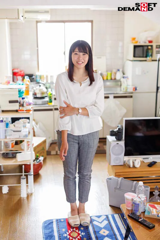 マ×コは夫専用 アナルは俺専用 ドMな奥さんのケツ穴掘って牛乳浣腸もさせてやった記録映像