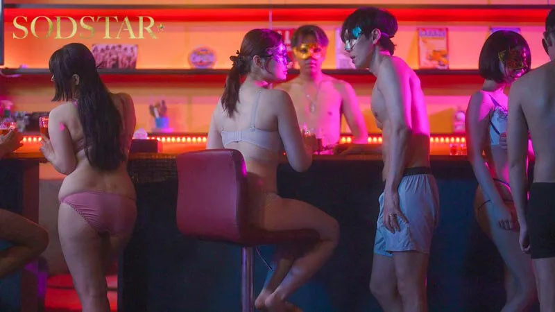 ハプバーでSEXをしたのは親友の旦那。もっと責めたい女と責められたい女…正反対の人妻二人が快楽堕ちして夫婦交換スワッピング4Pする仲になるまで。 青空ひかり 神木麗