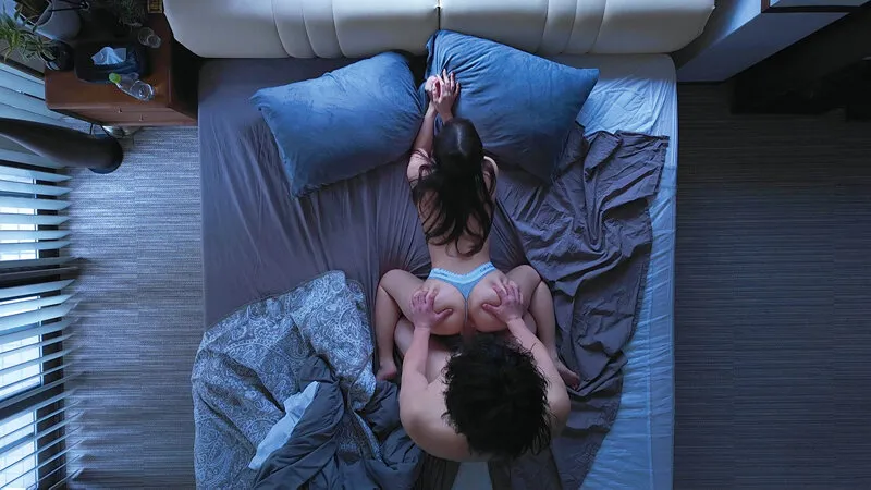 夜を使い果たして、朝陽が昇るまで僕は逢沢みゆとめちゃくちゃSEXがしたかった。
