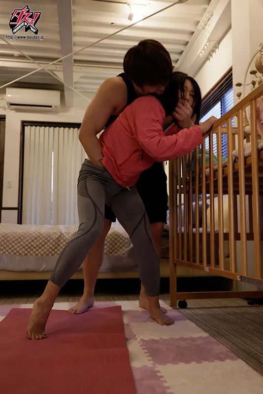 もう子供の前で…やめてください…。産後処女を狙われた新人ママの心をへし折る完膚なきまで拷姦.拷姦.拷姦。 竹内有紀
