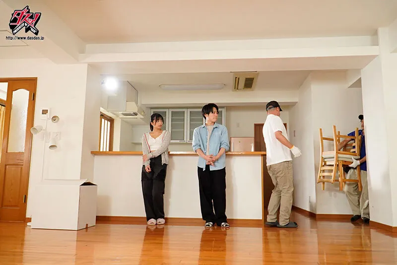 ばいばい。じゃあね。同棲5年で破局を迎えたカップルが引っ越し前夜に昔を想い出す。何度も何度もあなたの裸、キス、匂いを胸に刻むサヨナラ情熱セックスを繰り返した最後の一日。 根尾あかり
