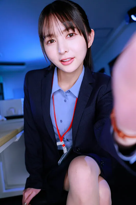 【VR】【8K】超美形女上司からの深夜SEX残業命令!ずぅ~っと見つめられながら焦らしの射精管理をされつづける日々に僕は気が狂いそうです 幸村泉希