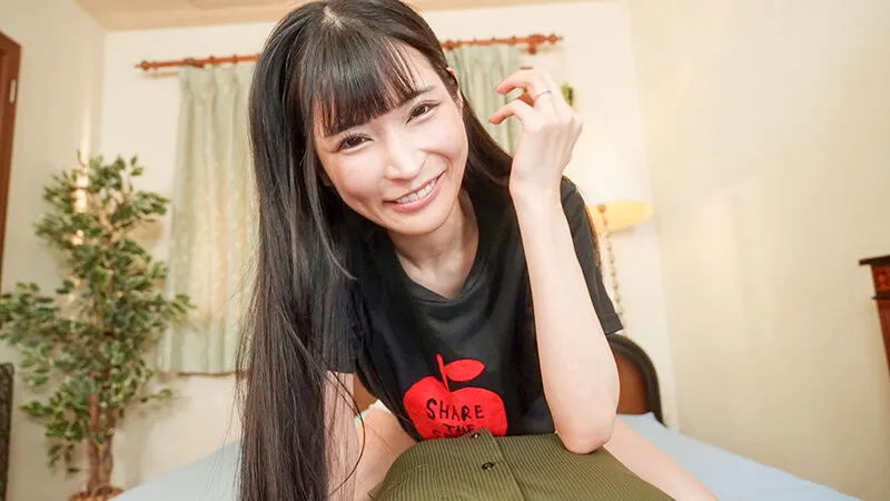 お隣のロ●声若妻がささやき淫語で痴女ってきた 胡桃さくら