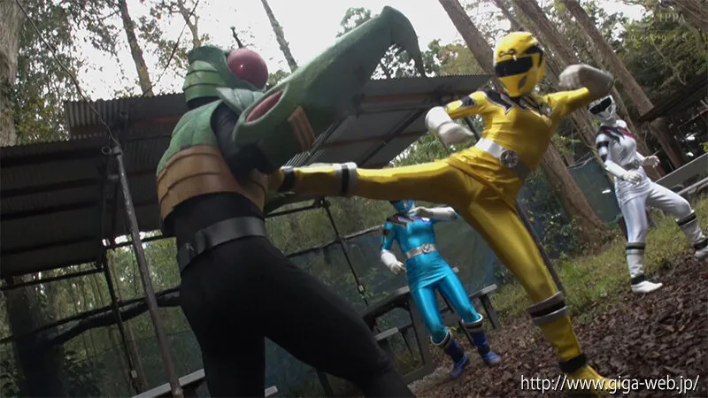 ヒロインピンチスペシャル 阿仁丸戦隊ジンジュウガー ジンジュウガー壊滅作戦 【前編】 泉りおん
