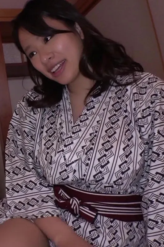 旦那の横で爆乳奥さんをマッサージ&rarr;ハメ倒す！