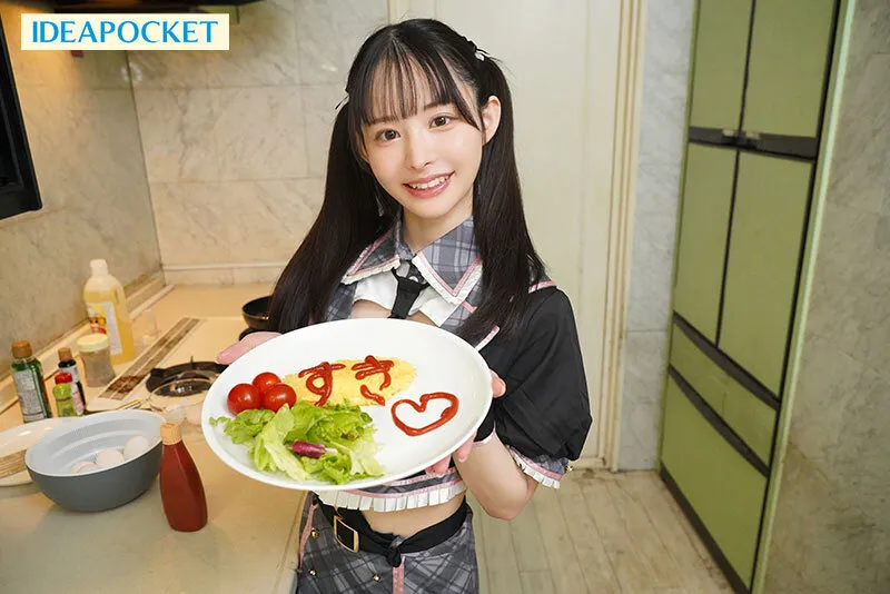 天真爛漫で僕のことが大大大好きなアニメ声美少女がくっさ～いザーメンをニコニコ受け止めてくれる大量顔射オナサポ同棲生活 山田鈴奈